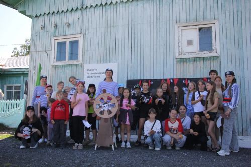 Муниципальное бюджетное учреждение «Многопрофильный молодежный центр Большеулуйского района»